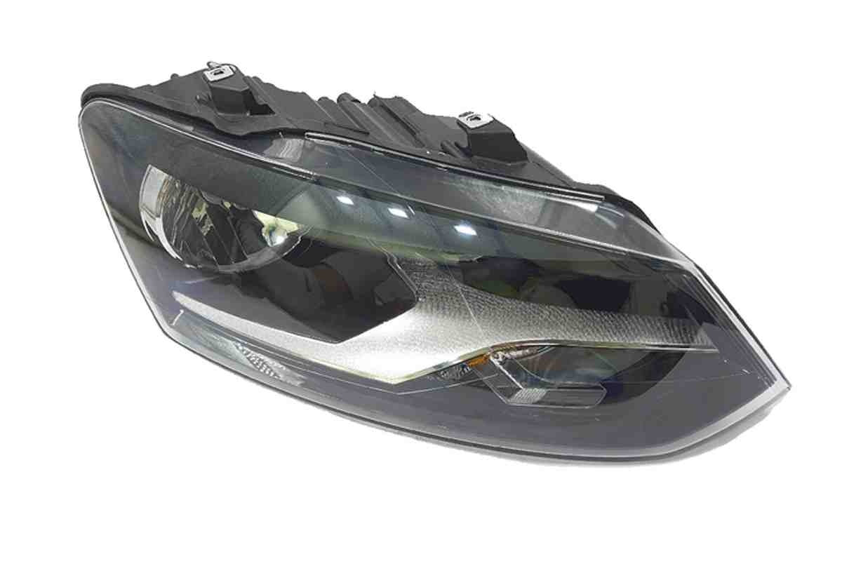 Volkswagen, Skoda, Audi - HEADLAMP 6R2941008F