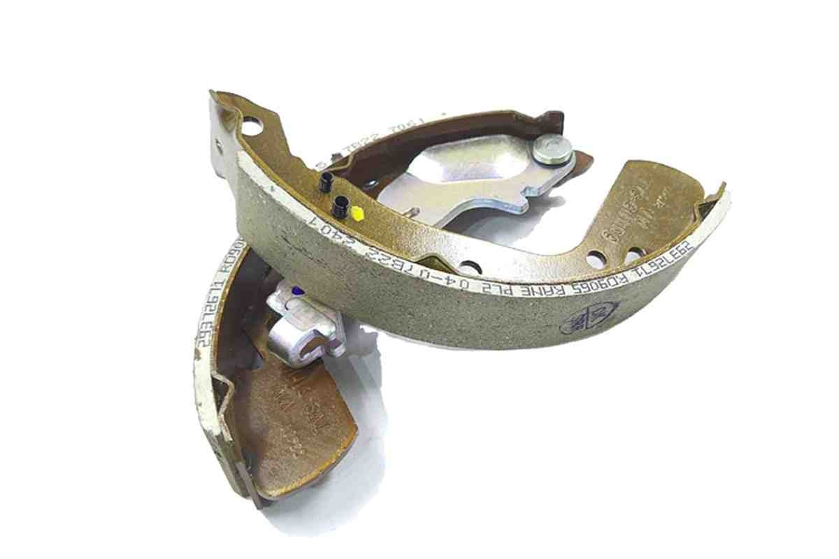 Volkswagen, Skoda, Audi - BRAKE SHOE 6RU698525