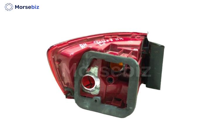 VAG (Volkswagen, Skoda, Audi) Taillight, TAILLIGHT RH 5C6945096N